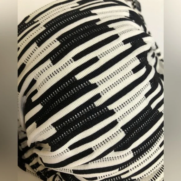 Victoria Secret Black and White Two Piece Bathing Suit - Picture 10 of 12